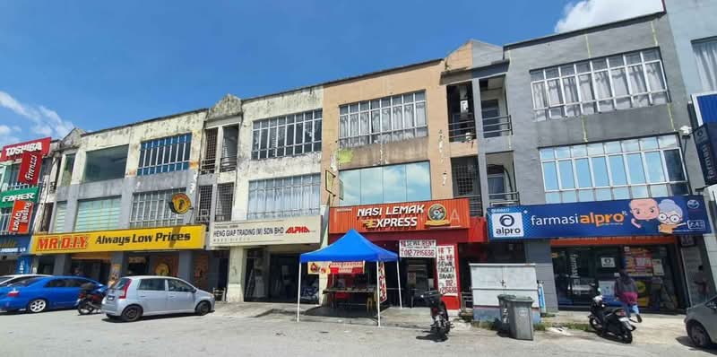 Shop for Rent in Skudai (Johor) - Robbie Tan - Exterior - PropertyGuru.com.my