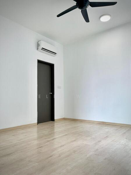 The Henge untuk Untuk Dijual - RM 480,000, Apr 2026 - Bedroom - PropertyGuru.com.my