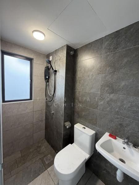 Kediaman Servis untuk Disewa di Traders Park - Nick Chin - Bathroom - PropertyGuru.com.my