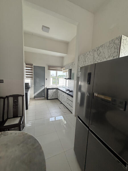 Semi-Detached House for Rent in Setia Alam (Selangor) - Kelvin Tan - Kitchen - PropertyGuru.com.my