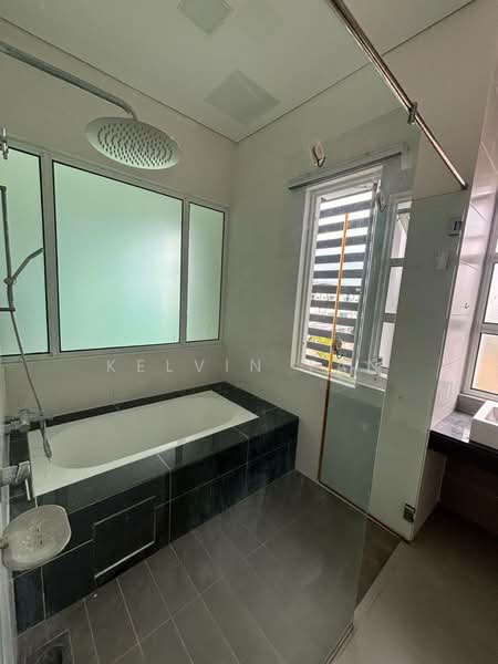 Semi-Detached House for Rent in Setia Alam (Selangor) - Kelvin Tan - Bathroom - PropertyGuru.com.my