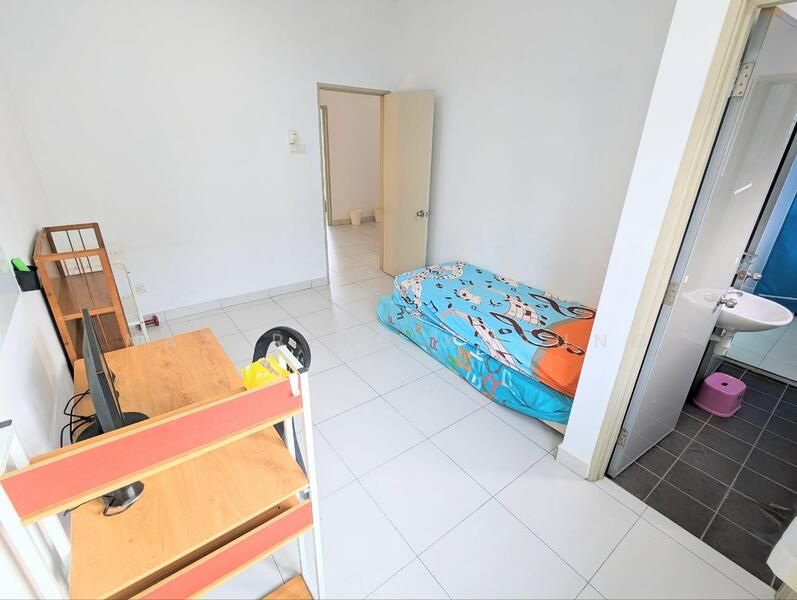 Pelangi Semenyih 2 untuk Untuk Dijual - RM 480,000, Mac 2026 - Bedroom - PropertyGuru.com.my