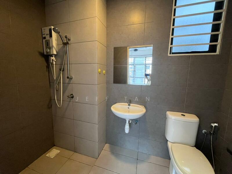 Condominium for Sale at Casa Green - Jeff Tan - Bathroom - PropertyGuru.com.my