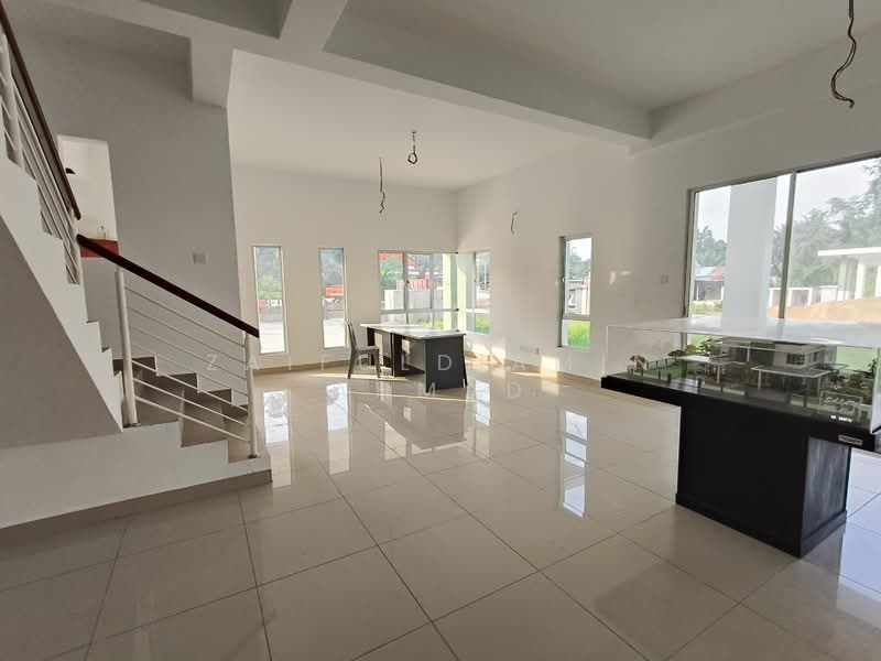 Semi-Detached House for Sale in Taman Salak Mulia (Sepang) - zaifuldiamin ahmad - Interior - PropertyGuru.com.my