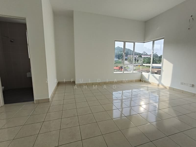 Semi-Detached House for Sale in Taman Salak Mulia (Sepang) - zaifuldiamin ahmad - Bathroom - PropertyGuru.com.my