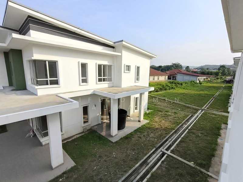 Semi-Detached House for Sale in Taman Salak Mulia (Sepang) - zaifuldiamin ahmad - Exterior - PropertyGuru.com.my