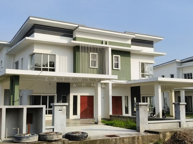 Semi-Detached House for Sale in Taman Salak Mulia (Sepang) - zaifuldiamin ahmad - Exterior - PropertyGuru.com.my