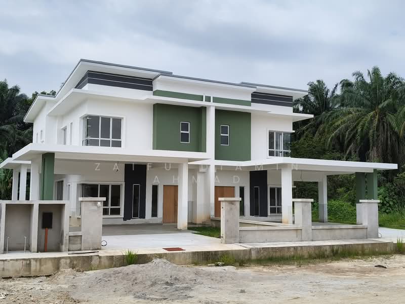 Semi-Detached House for Sale in Taman Salak Mulia (Sepang) - zaifuldiamin ahmad - Exterior - PropertyGuru.com.my