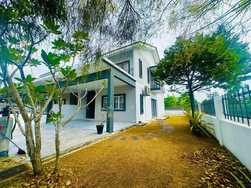 For Sale - Laurel @ Laman View