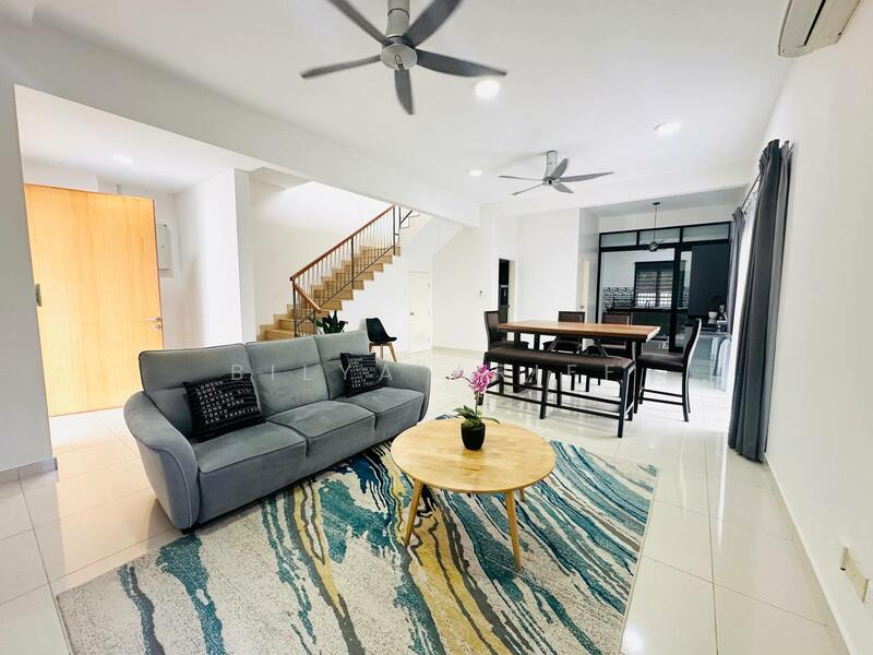 For Sale - Laurel @ Laman View