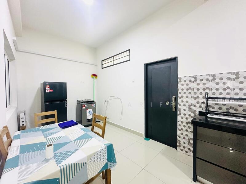 For Sale - Laurel @ Laman View