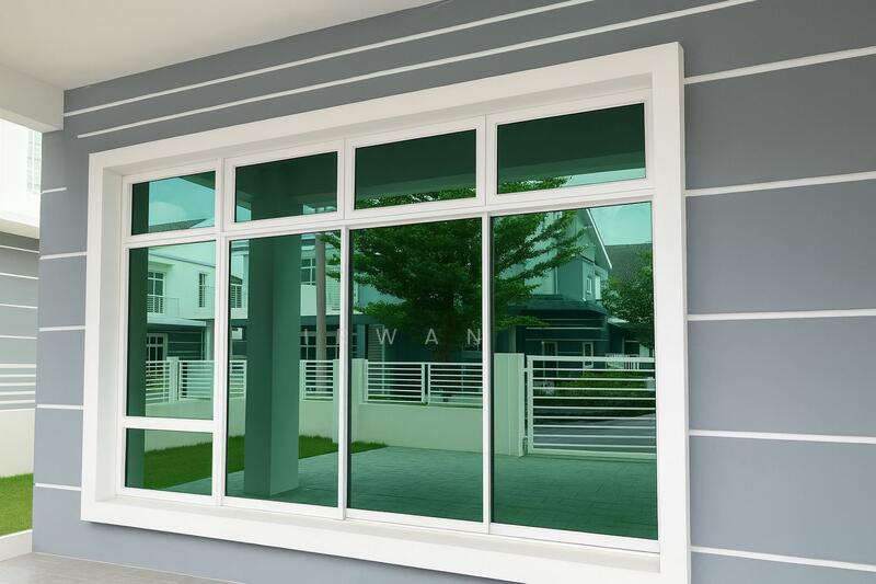 Semi-Detached House for Sale in Bandar Saujana Putra (Tanjong Duabelas) - Irwan Affandi - Exterior - PropertyGuru.com.my