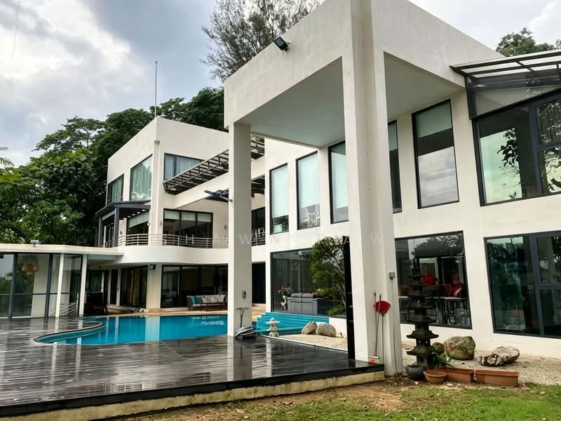Bungalow House for Sale in Taman Tunku (Bukit Tunku (Kenny Hills)) - Shawn Paw - Exterior - PropertyGuru.com.my