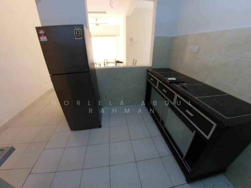 Juta Mines untuk Untuk Dijual - RM 278,000, Mac 2026 - Kitchen - PropertyGuru.com.my
