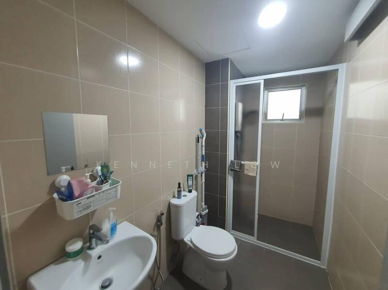 Service Residence for Sale at Serviced Residence @ Razak City Residences (RC Residences) - Kenneth Low - Bathroom - PropertyGuru.com.my
