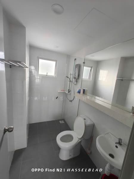 Residensi Laman Sari untuk Untuk Disewa - RM 1,800 /bulan, Mac 2026 - Bathroom - PropertyGuru.com.my