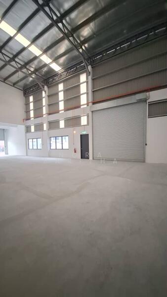 Commercial Semi-D for Rent in Eco Business Park V (Puncak Alam) - Farida Mohd - Interior - PropertyGuru.com.my