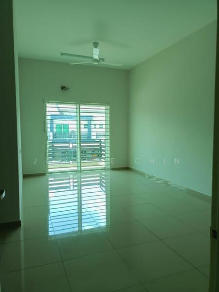 Rumah Teres 2 Tingkat untuk Dijual di Bandar Seri Botani (Simpang Pulai) - Justine Chin - Living Room - PropertyGuru.com.my