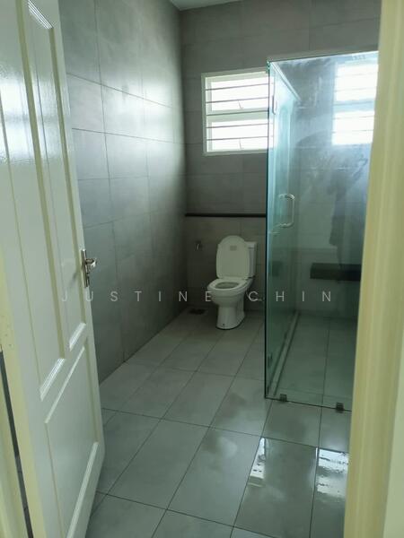 Rumah Teres 2 Tingkat untuk Dijual di Bandar Seri Botani (Simpang Pulai) - Justine Chin - Bathroom - PropertyGuru.com.my