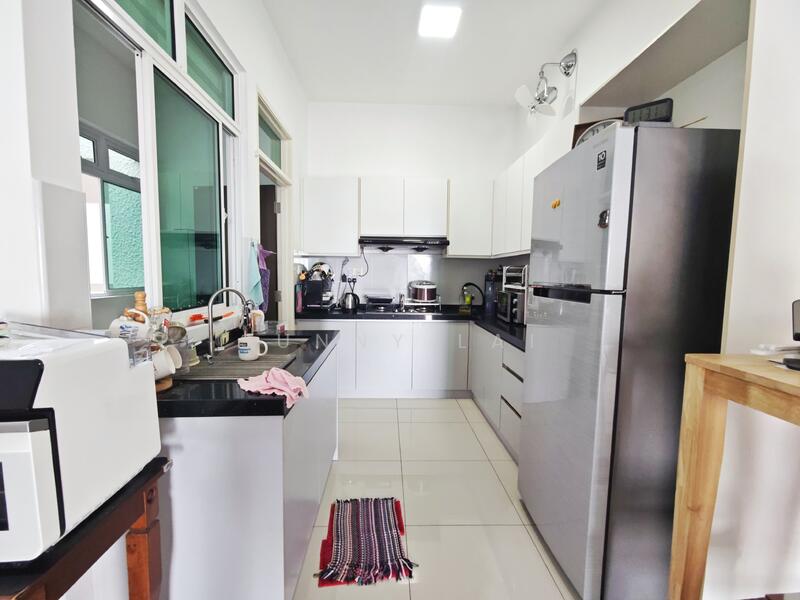 Reflections Condominium untuk Untuk Disewa - RM 1,800 /bulan, Feb 2026 - Kitchen - PropertyGuru.com.my