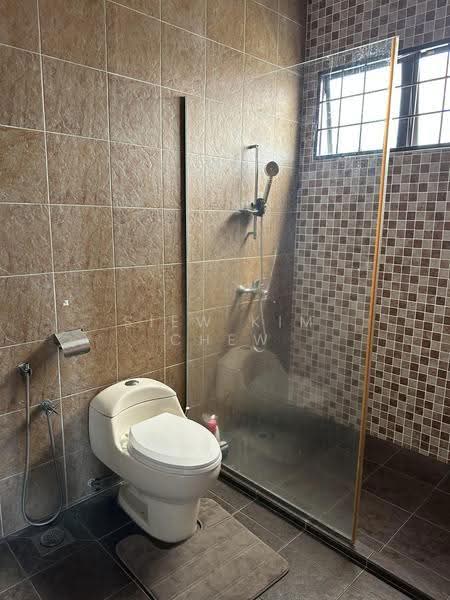 Bungalow House for Sale in Seksyen 5 (Petaling Jaya) - Siew Kim Chew - Bathroom - PropertyGuru.com.my