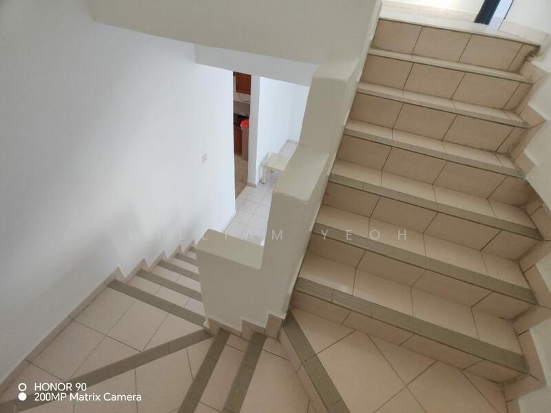 2-storey Terraced House for Sale in Bandar Bukit Tinggi 2 (Klang) - William Yeoh - Corridor - PropertyGuru.com.my