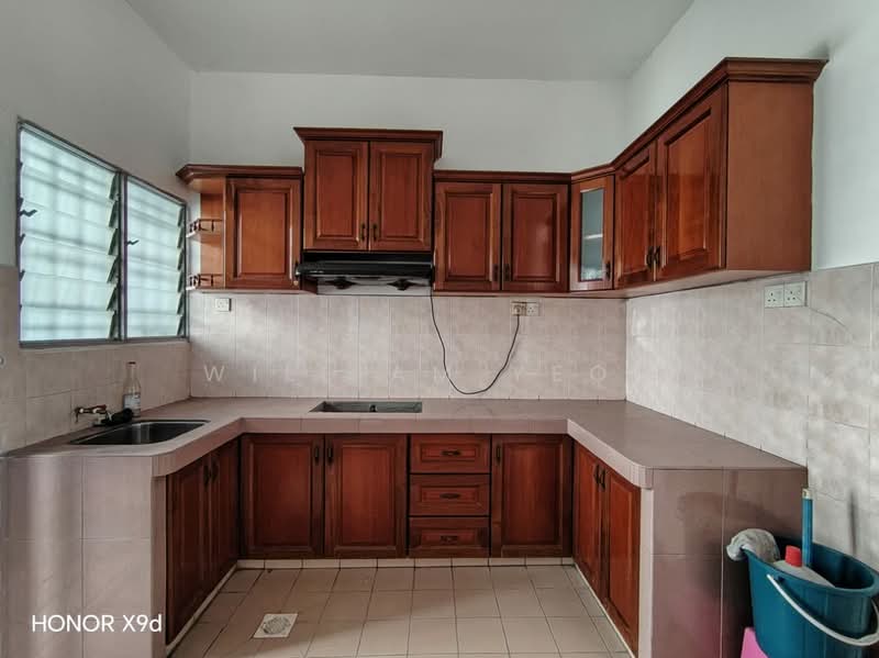 2-storey Terraced House for Sale in Bandar Bukit Tinggi 2 (Klang) - William Yeoh - Kitchen - PropertyGuru.com.my