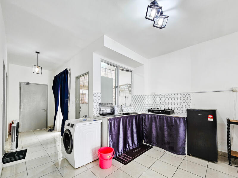 For Rent - Vista Hijauan