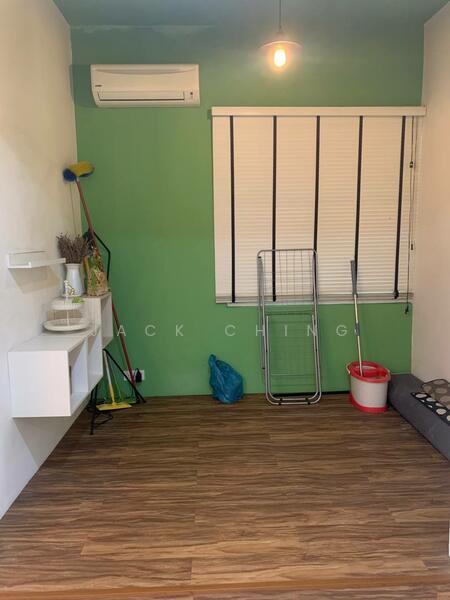 Untuk Disewa - The Sky Executive Suites