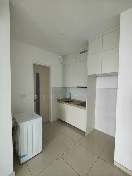 Service Residence for Sale at The M @ Medini Macrolink - Ryon Teh - Kitchen - PropertyGuru.com.my