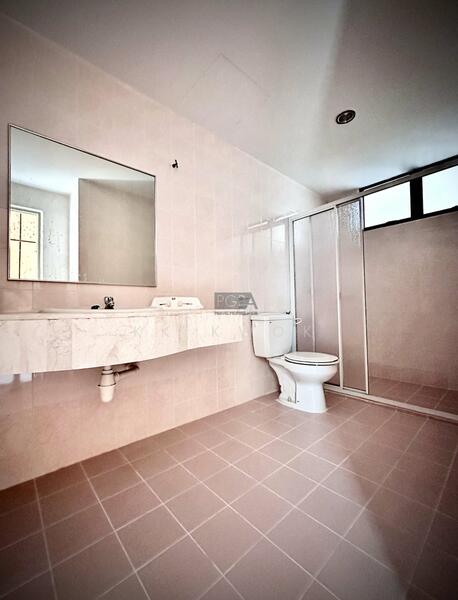 Kondominium untuk Dijual di Miami Green - KK Kwok - Bathroom - PropertyGuru.com.my