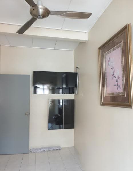 Rumah Teres untuk Disewa di Bandar Saujana Putra (Tanjong Duabelas) - Jacob Simmon - Interior - PropertyGuru.com.my