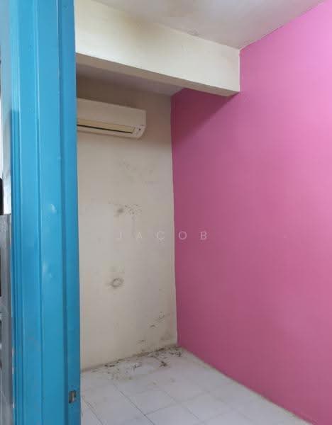 Rumah Teres untuk Disewa di Bandar Saujana Putra (Tanjong Duabelas) - Jacob Simmon - Interior - PropertyGuru.com.my