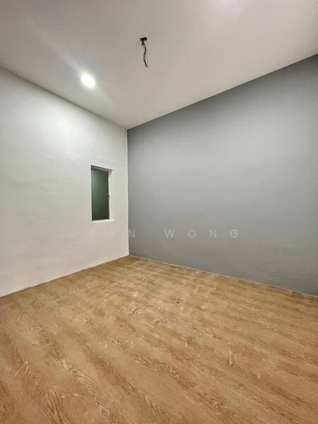 For Sale - Taman Kluang Jaya