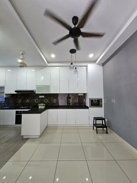 Ayden Townhouse Warisan Puteri untuk Untuk Disewa - RM 2,000 /bulan, Mac 2026 - PropertyGuru.com.my