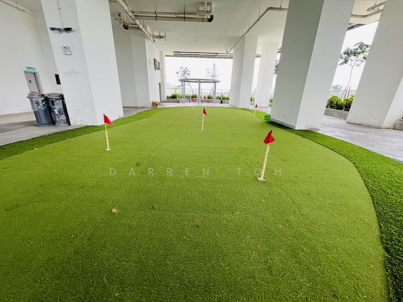 Servis Apartment untuk Disewa di Serviced Residence @ The Louvre @ Country Heights - Darren Toh - Exterior - PropertyGuru.com.my