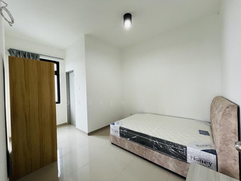 Servis Apartment untuk Disewa di Serviced Residence @ The Louvre @ Country Heights - Darren Toh - Bedroom - PropertyGuru.com.my