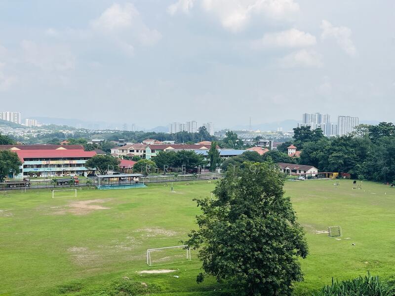 Servis Apartment untuk Disewa di Serviced Residence @ The Louvre @ Country Heights - Darren Toh - Exterior - PropertyGuru.com.my