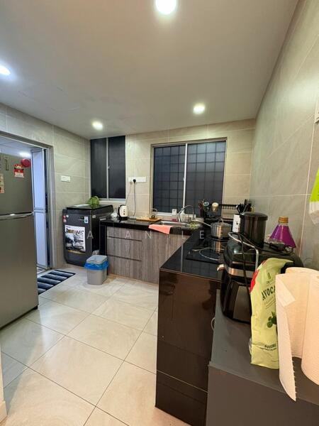 Flat for Sale at Jati - Alan Lee - Kitchen - PropertyGuru.com.my