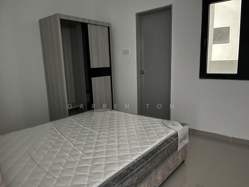 Servis Apartment untuk Disewa di Serviced Residence @ The Louvre @ Country Heights - Darren Toh - Bedroom - PropertyGuru.com.my
