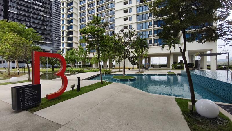 Servis Apartment untuk Dijual di Trefoil @ Setia City - Liza Tieo Quek Hoon - Exterior - PropertyGuru.com.my