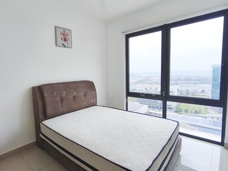 Servis Apartment untuk Dijual di Trefoil @ Setia City - Liza Tieo Quek Hoon - Bedroom - PropertyGuru.com.my