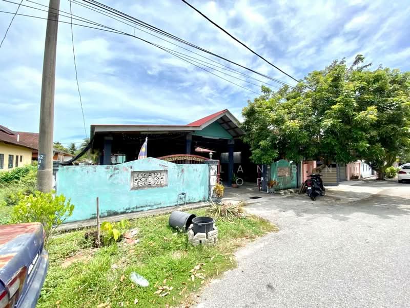 Semi-Detached House for Sale in Tanjong Karang (Selangor) - Mohd Hazlan bin Mohd Sopi - PropertyGuru.com.my