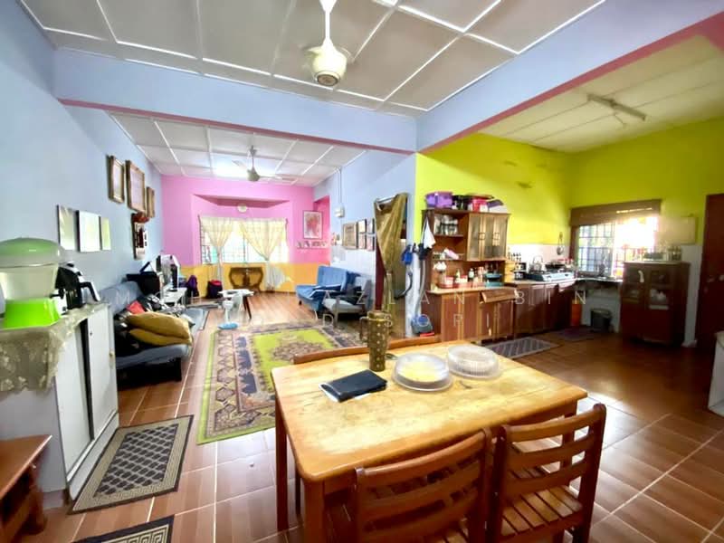 Semi-Detached House for Sale in Tanjong Karang (Selangor) - Mohd Hazlan bin Mohd Sopi - PropertyGuru.com.my