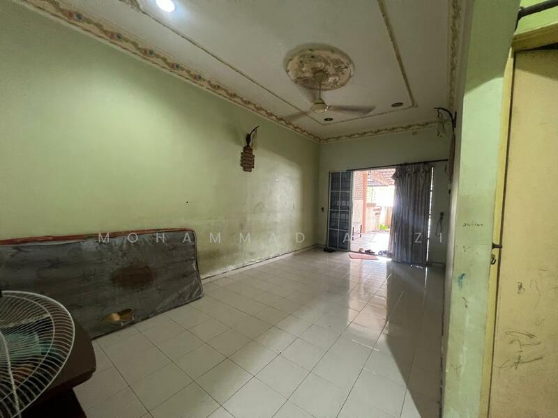 For Sale - Kampung Mak Chili