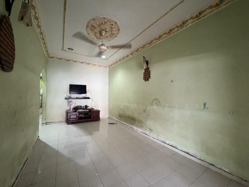 For Sale - Kampung Mak Chili