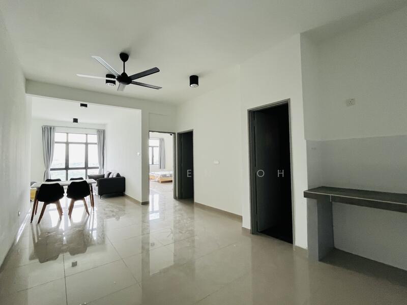 Service Residence for Rent at Serviced Residence @ The Louvre @ Country Heights - Darren Toh - Living Room - PropertyGuru.com.my