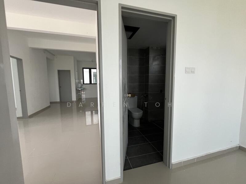 Service Residence for Rent at Serviced Residence @ The Louvre @ Country Heights - Darren Toh - Bathroom - PropertyGuru.com.my