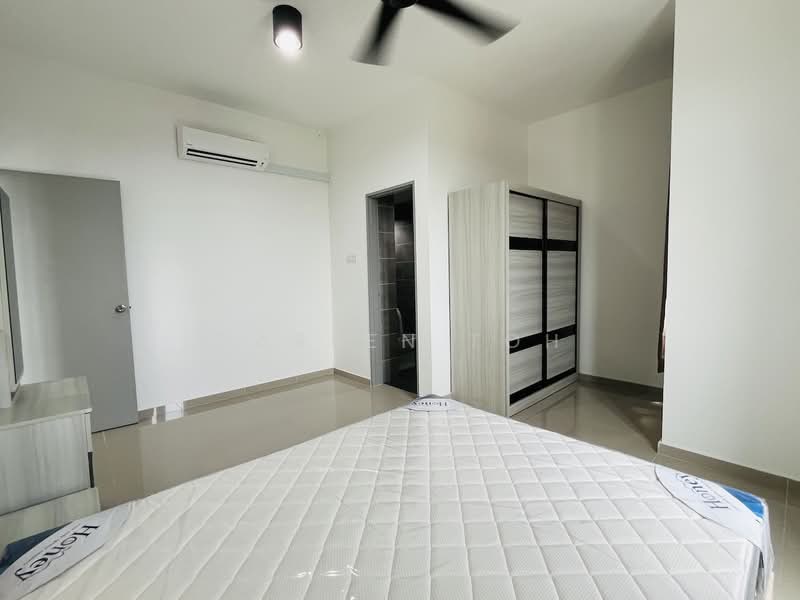 Service Residence for Rent at Serviced Residence @ The Louvre @ Country Heights - Darren Toh - Bedroom - PropertyGuru.com.my