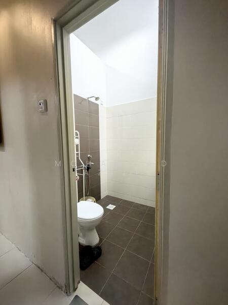 For Sale - Desa kelulut marang